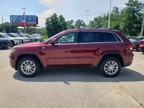 Used 2021 Jeep Grand Cherokee Laredo AWD/4WD image 7