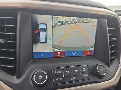 Used 2017 GMC Acadia Denali w/ Technology Package image 26