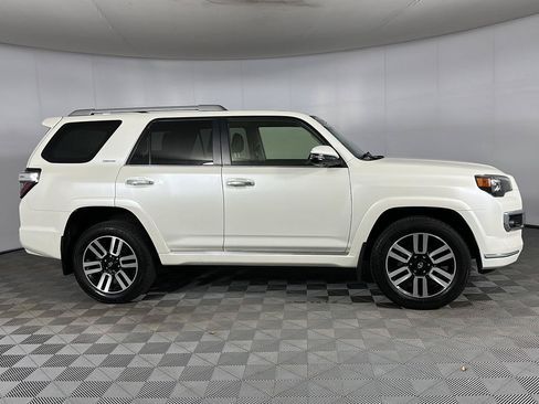 Used 2023 Toyota 4Runner Limited AWD/4WD image 30