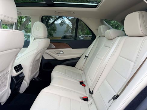 Used 2022 Mercedes-Benz GLE 350 image 14