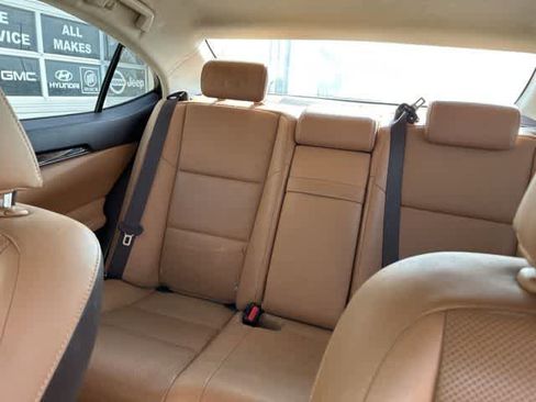 Used 2017 Lexus ES 350 w/ Navigation System Package image 4