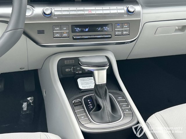 New 2027 Hyundai Kona SEL Sport FWD image 18