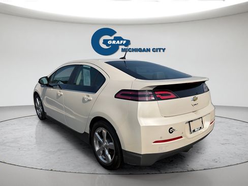 Used 2013 Chevrolet Volt Premium w/ Premium Trim Package FWD image 3