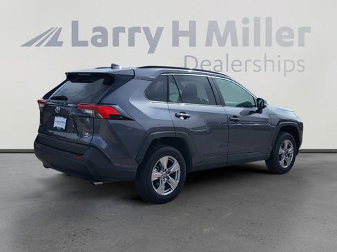 Certified 2025 Toyota RAV4 XLE w/ Convenience Package image 5