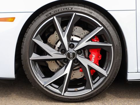 Used 2023 Audi R8 V10 performance RWD image 12
