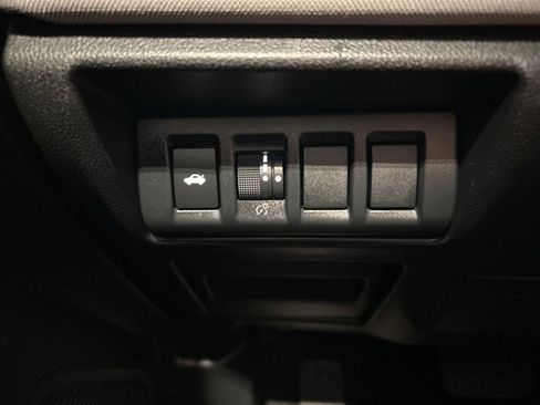 Used 2025 Subaru Legacy Premium image 13