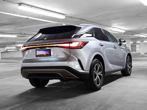 Used 2024 Lexus RX 350 Premium Plus image 6