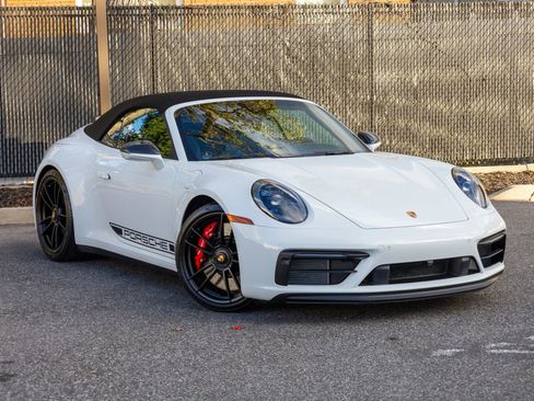 Used 2024 Porsche 911 Carrera 4 GTS image 16