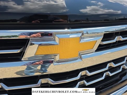 Used 2025 Chevrolet Silverado 1500 LTZ w/ LTZ Premium Package AWD/4WD image 41