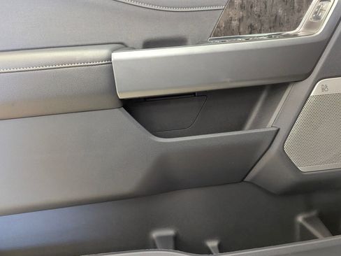 New 2026 Ford F250 Lariat w/ Chrome Package image 12