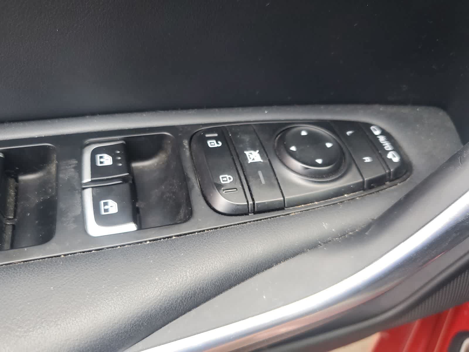Used 2018 Kia Stinger GT2 AWD/4WD image 25