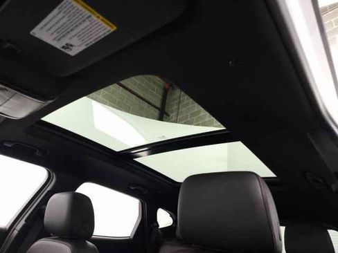 Used 2023 Chevrolet Blazer RS w/ Driver Confidence II Package image 17