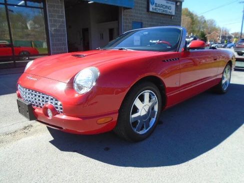 Used 2003 Ford Thunderbird RWD image 2