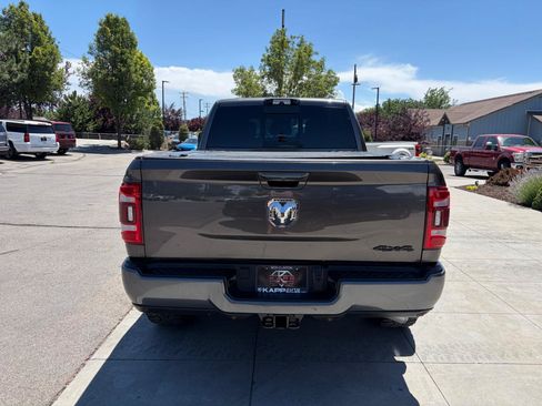 Used 2022 RAM 3500 Limited AWD/4WD image 9