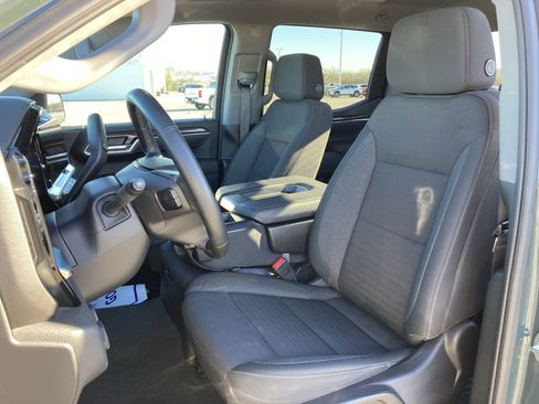 Used 2025 Chevrolet Silverado 1500 LT image 13