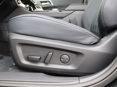 New 2026 Mitsubishi Outlander SEL AWD/4WD image 14