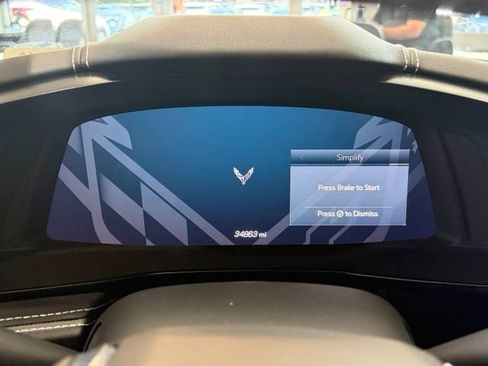 Used 2021 Chevrolet Corvette Stingray Preferred Cpe w/ Battery Protection Package RWD image 22
