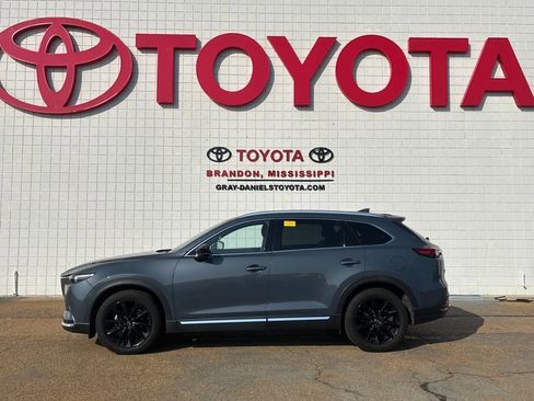 Used 2022 MAZDA CX-9 Carbon Edition image 2
