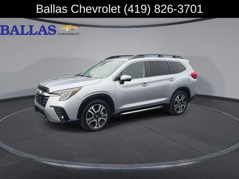 Used 2023 Subaru Ascent Limited AWD/4WD image 4