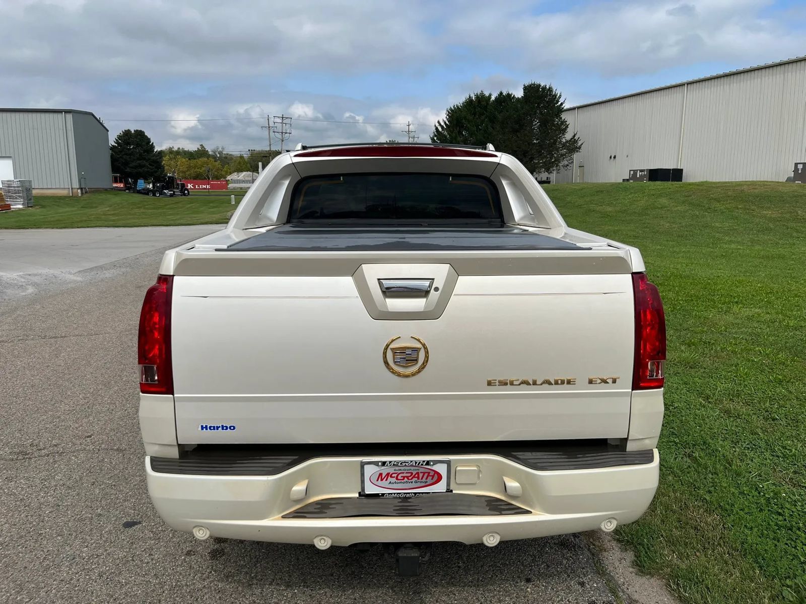 Used 2004 Cadillac Escalade EXT AWD/4WD image 6
