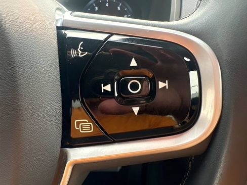 Used 2021 Volvo XC90 T6 Inscription w/ Lounge Package AWD/4WD image 13