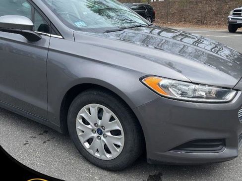 Used 2014 Ford Fusion S FWD image 4