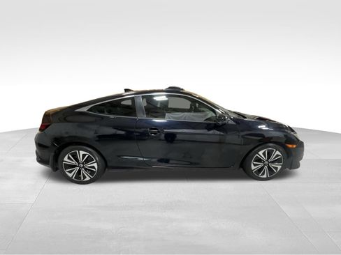 Used 2016 Honda Civic EX-T image 4