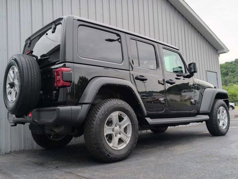 Used 2021 Jeep Wrangler Unlimited Sport AWD/4WD image 8