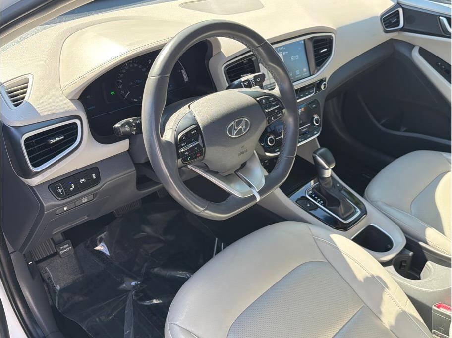 Used 2019 Hyundai Ioniq Limited w/ Ultimate Package 02 FWD image 7