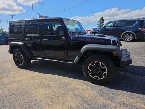 Used 2016 Jeep Wrangler Unlimited Rubicon image 7