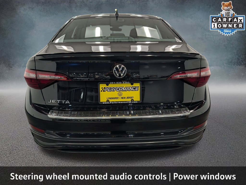 Used 2024 Volkswagen Jetta Sport FWD image 6