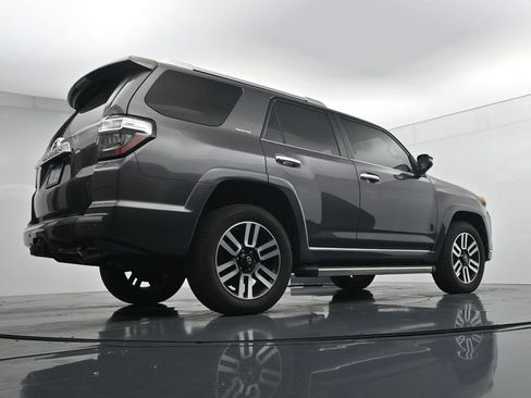 Used 2015 Toyota 4Runner Limited AWD/4WD image 23