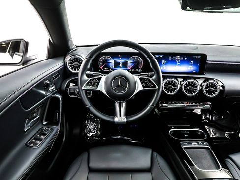 Certified 2025 Mercedes-Benz CLA 250 image 7