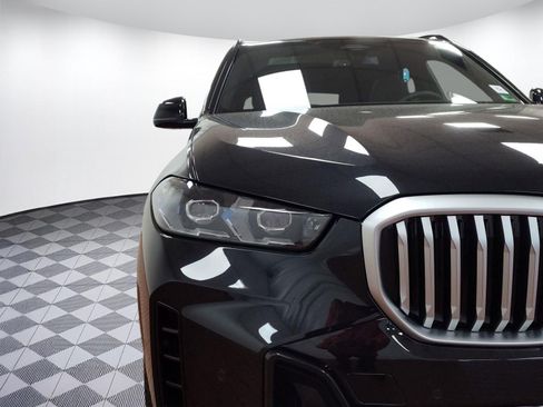 Used 2026 BMW X5 xDrive50e w/ M Sport Package AWD/4WD image 10