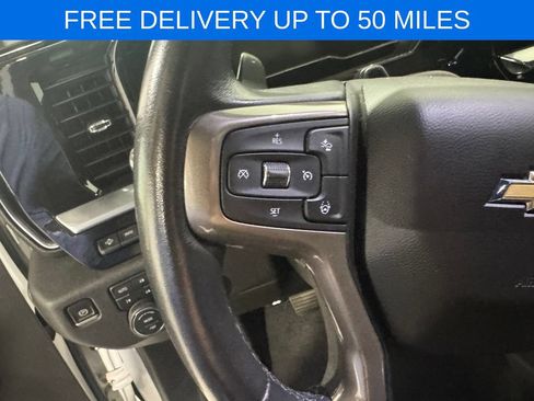 Used 2022 Chevrolet Silverado 1500 High Country w/ High Country Premium Package AWD/4WD image 7
