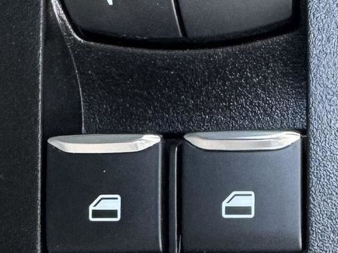 New 2025 Ford Maverick XL w/ 4K Tow Package image 6