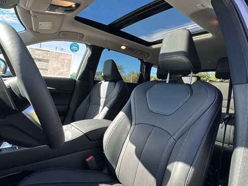 New 2026 INFINITI QX60 Luxe w/ Cargo Package image 8