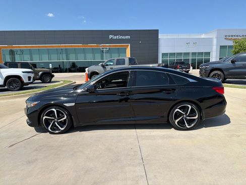 Used 2022 Honda Accord Sport Special Edition image 2