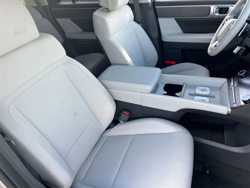 New 2026 Hyundai Santa Fe SE image 10