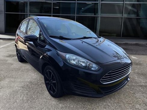 Used 2017 Ford Fiesta SE w/ Cold Weather Package image 1