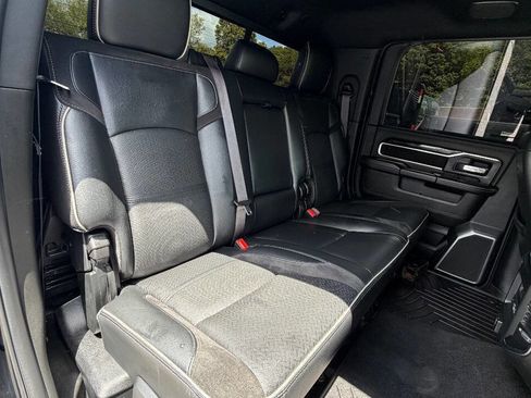 Used 2021 RAM 2500 Laramie AWD/4WD image 40