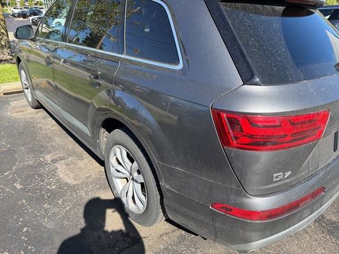 Used 2018 Audi Q7 3.0T Premium Plus AWD/4WD image 11