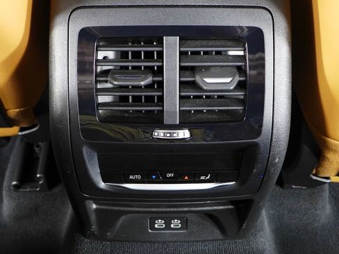 Certified 2023 BMW X3 sDrive30i w/ Convenience Package RWD image 24