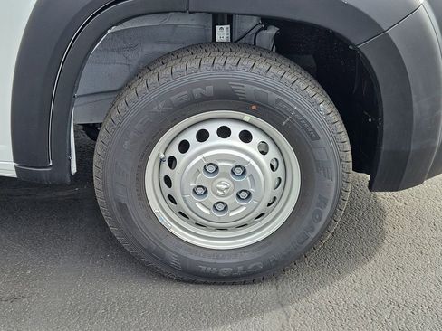 New 2026 RAM ProMaster 2500 w/ Convenience Group image 32