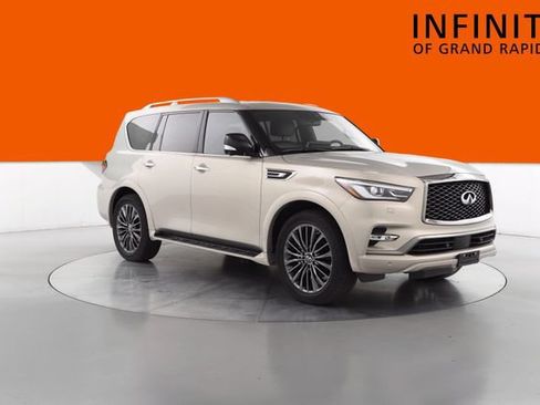 Used 2023 INFINITI QX80 Sensory AWD/4WD image 1