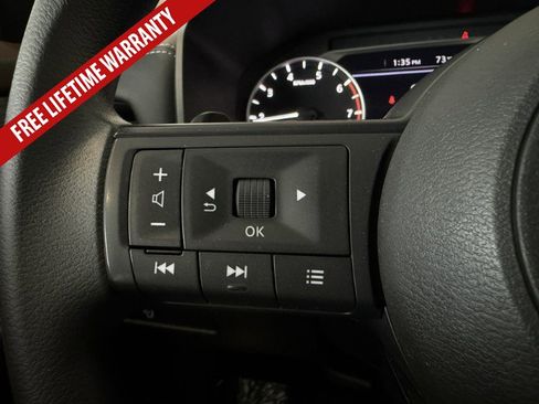 Used 2023 Nissan Rogue S AWD/4WD image 31