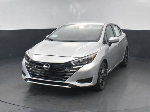 New 2025 Nissan Versa SV w/ Trunk Package image 19