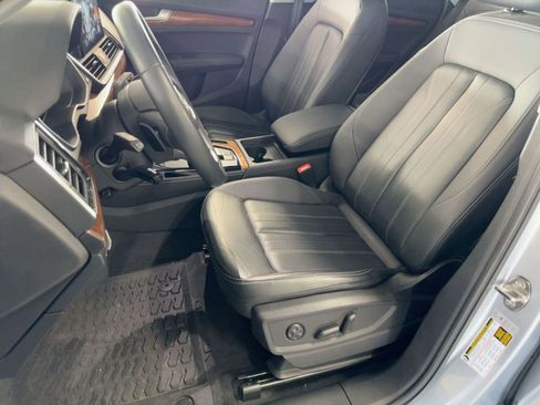 Used 2023 Audi Q5 2.0T Premium Plus w/ Premium Plus Package image 5