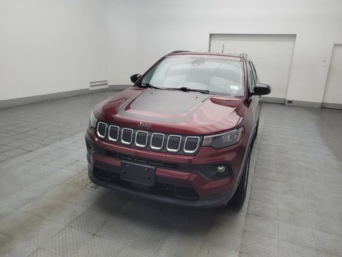Used 2022 Jeep Compass Latitude w/ Mopar Graphics Package AWD/4WD image 15