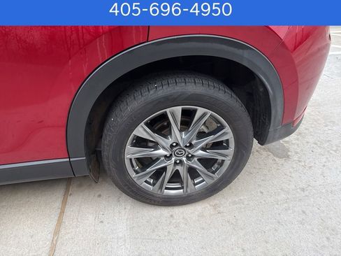 Used 2021 MAZDA CX-5 Signature image 5